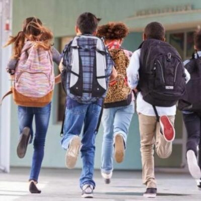 A SCUOLA SENZA MASCHERINE